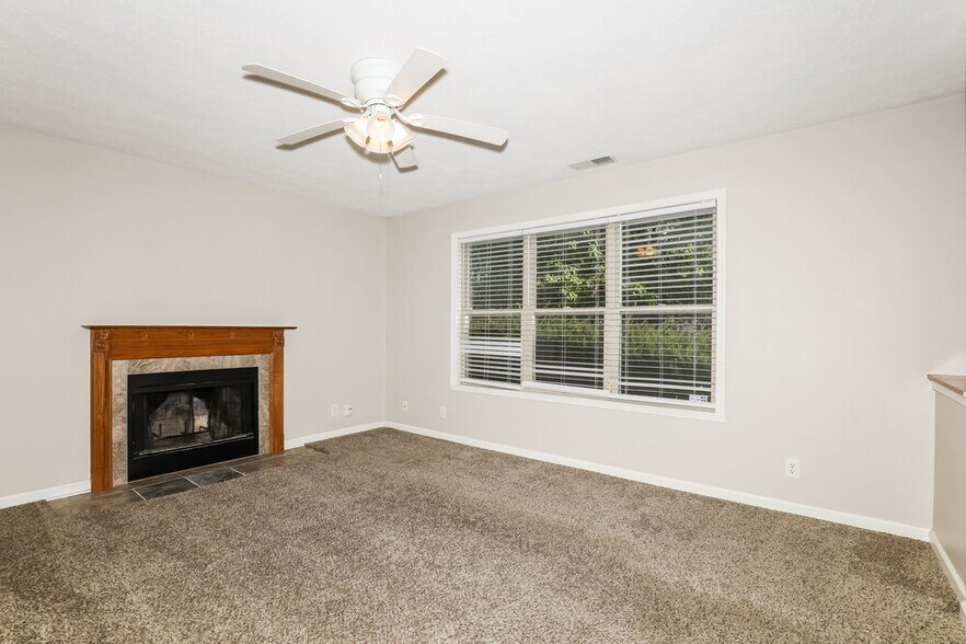 Building Photo - 5287 Ivy Hill Dr