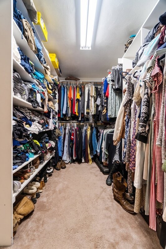 Building Photo - 821 Loch Island Dr