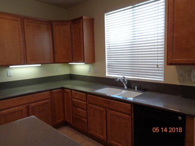 Building Photo - Beautiful West Lancaster 2 Story Offering 3209 sq. ft.