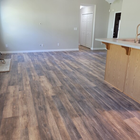 Building Photo - 4664 Eucalyptus Way