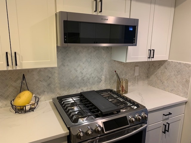 Kitchen - 24 Elderwood Dr