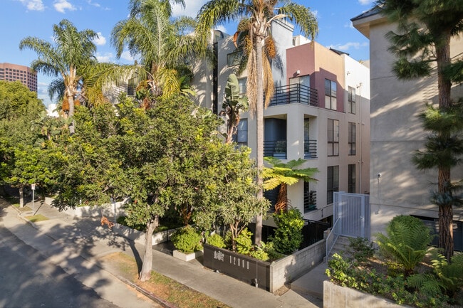 Building Photo - 12000 Goshen Ave