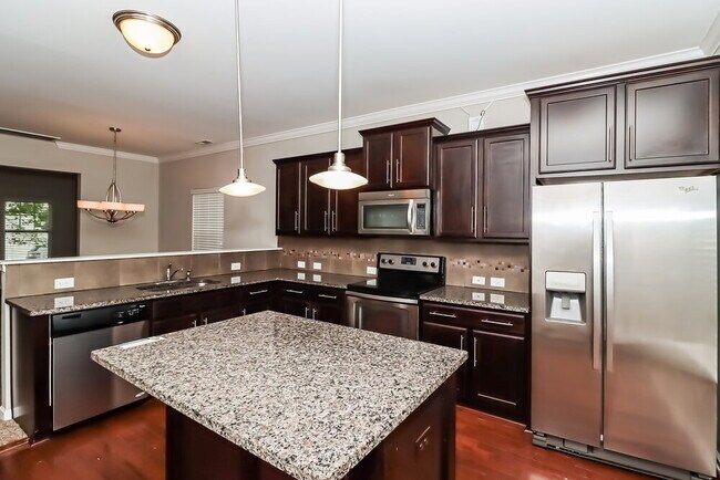 Building Photo - 11519 McDunkeld Dr