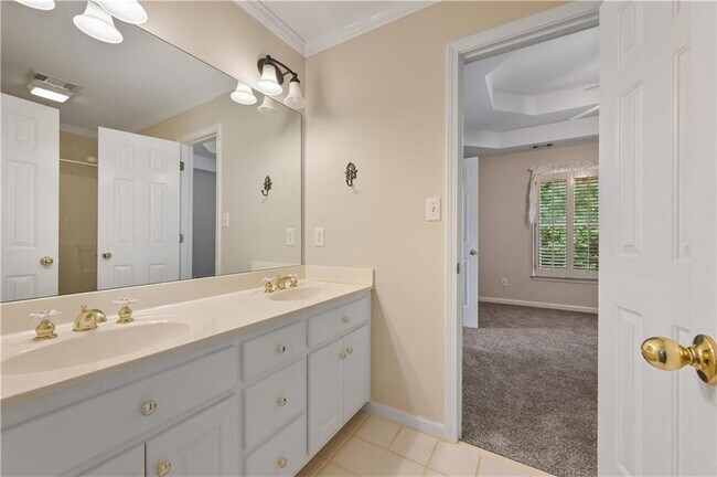 Building Photo - 1792 Bristol Farms Ct