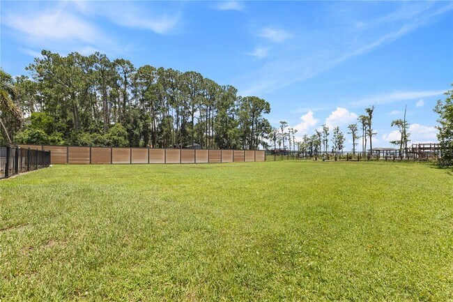 Building Photo - 10355 Trout Rd