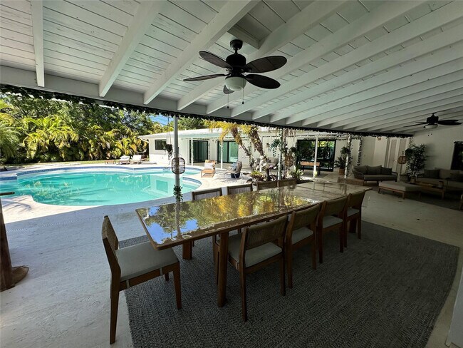 Building Photo - 6205 St