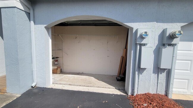 Building Photo - 4810 Grapevine Wy
