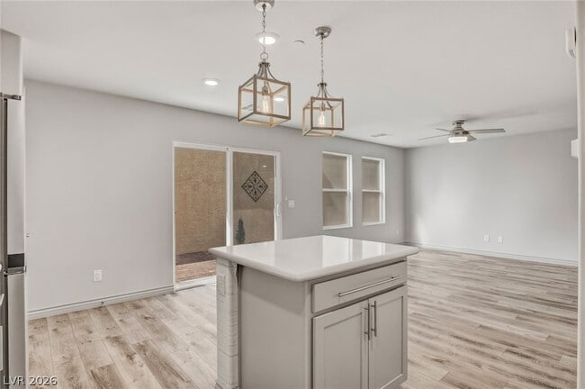 Building Photo - 305 Quail Dove Ave