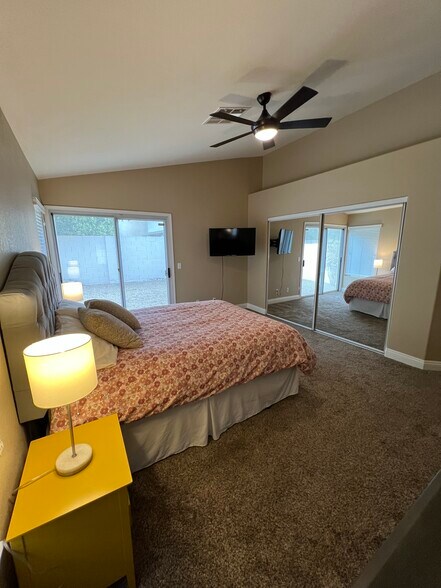 Building Photo - 8245 Ruby Mountain Way