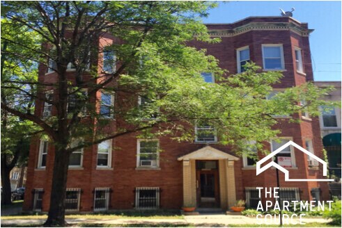 Building Photo - 3036 N Seminary Ave