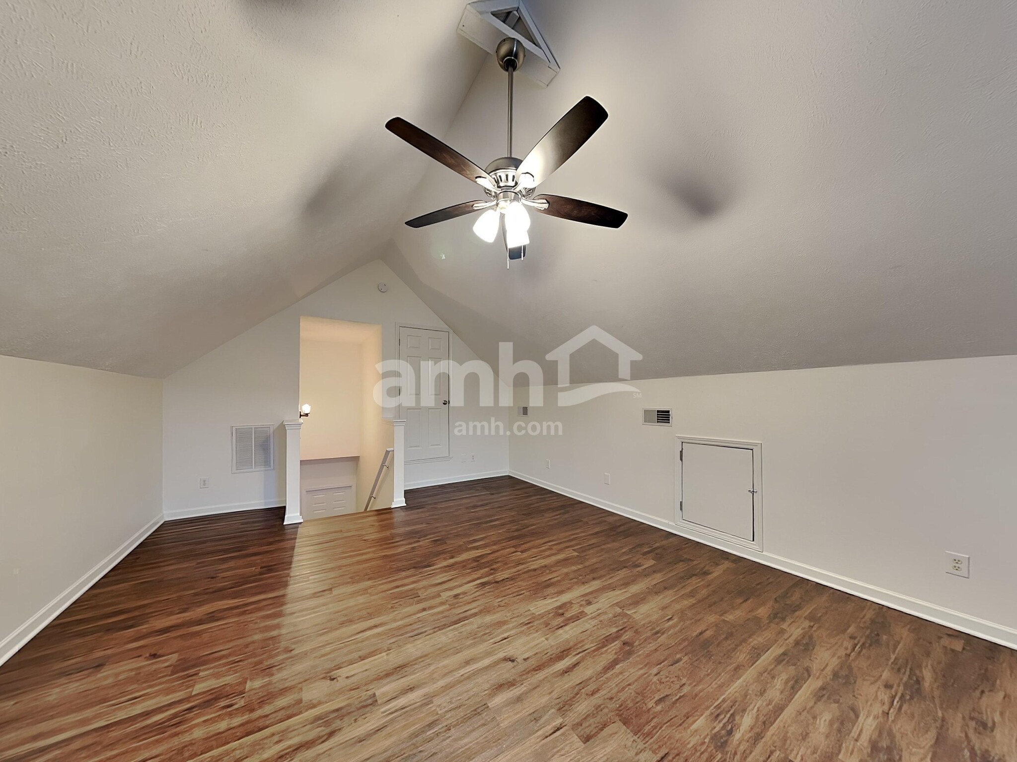 Building Photo - 109 Magnolia Dr