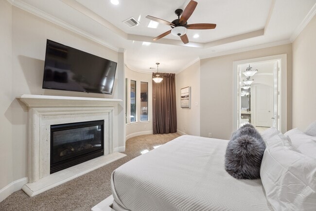 Building Photo - 21603 Christopher Lake Ct