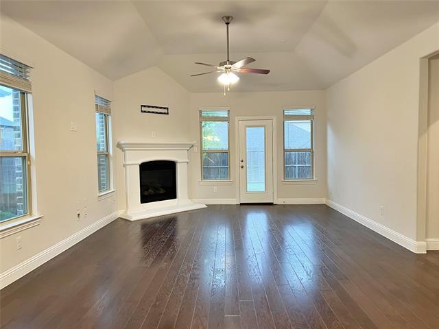 Building Photo - 10316 Marathon Ct