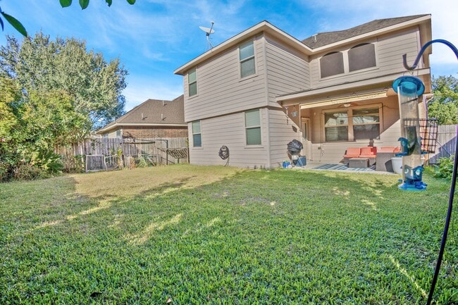 Building Photo - 6034 Starbrook Creek Dr