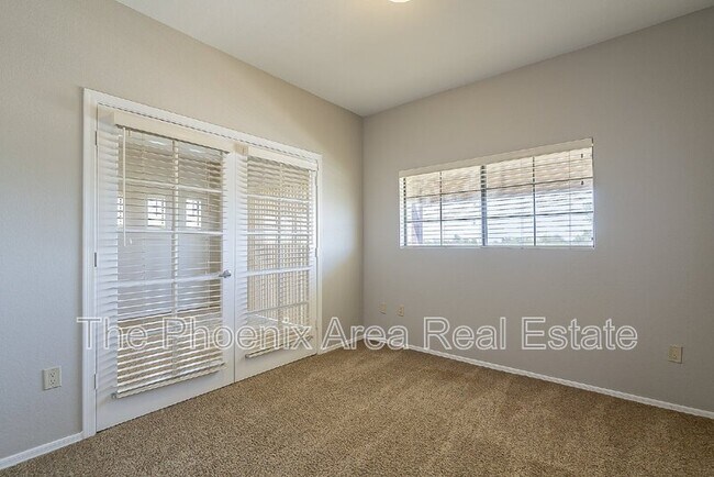 Building Photo - 3434 E Baseline Rd