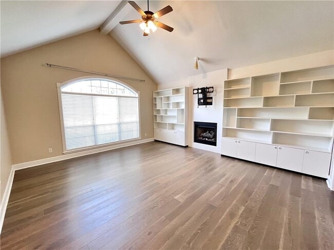 Building Photo - 208 Tunbridge Dr