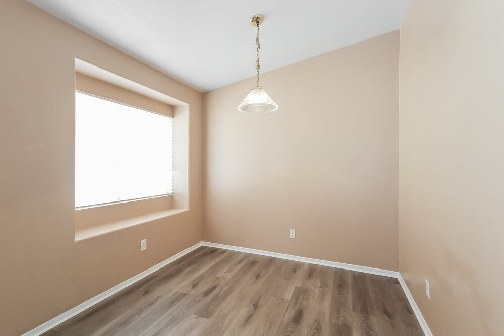 Building Photo - 1002 Emerald Stone Ave