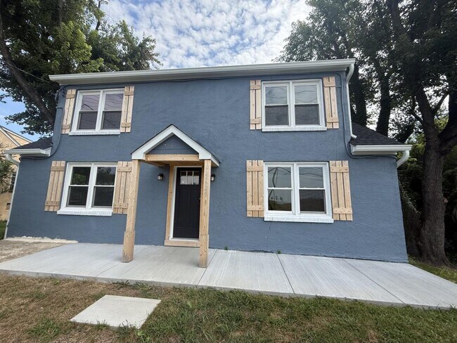 Building Photo - 15625 Hanover Pike