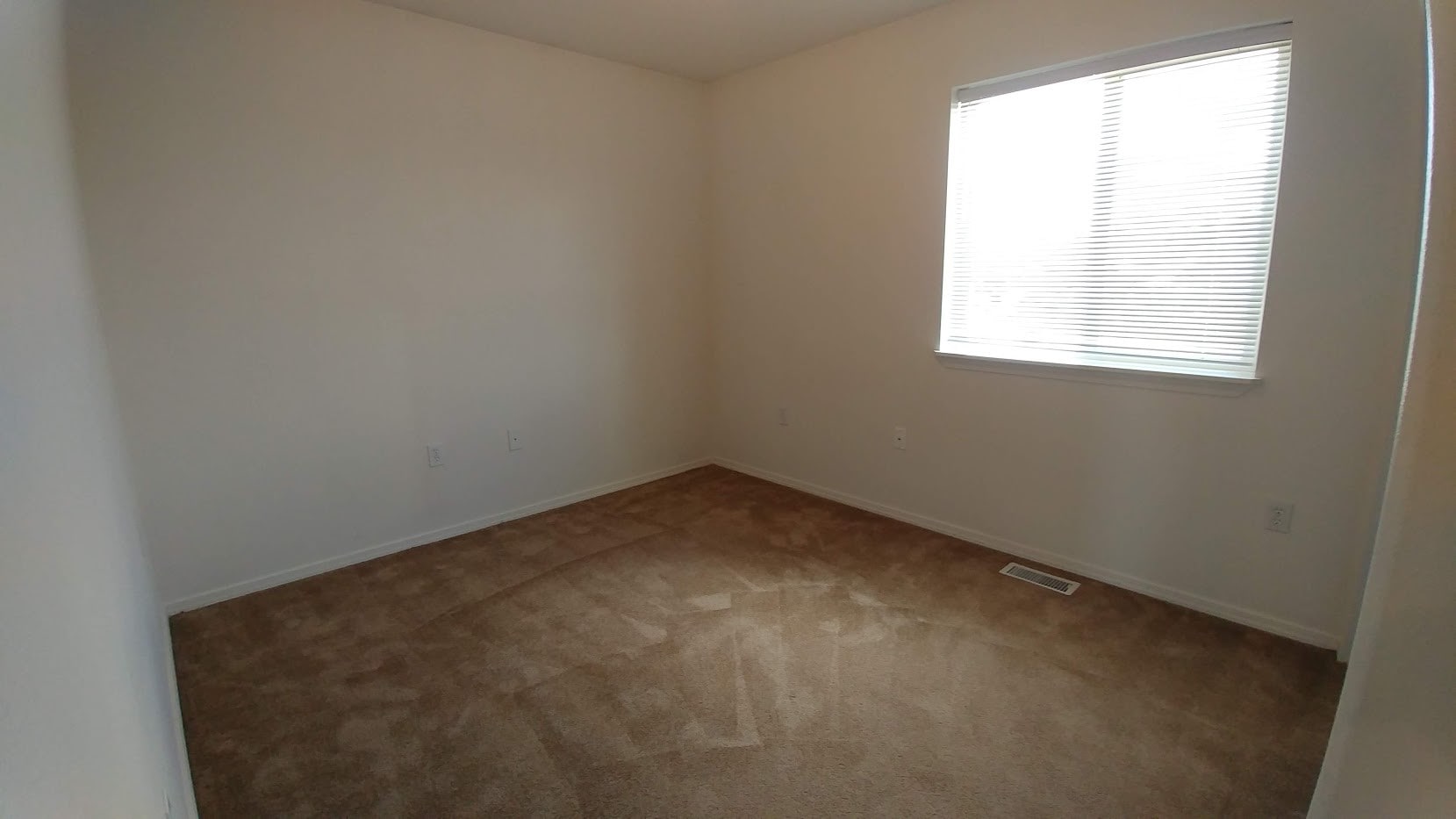 Building Photo - 1050 Lost Trail Dr