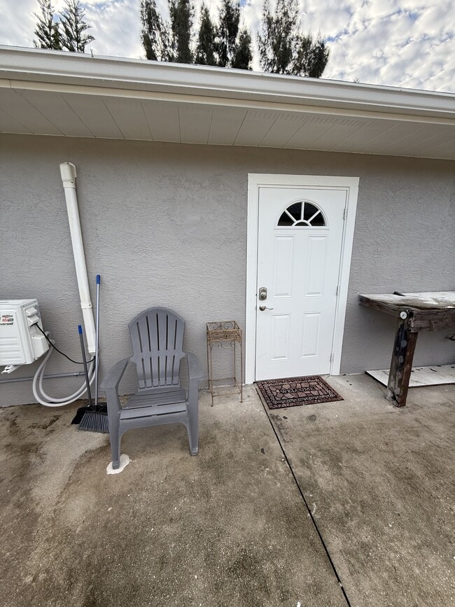 Building Photo - 429 Morgan Cir S