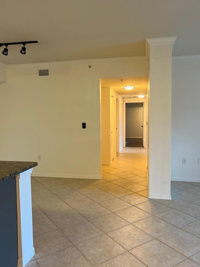 Building Photo - 6434 Emerald Dunes Dr