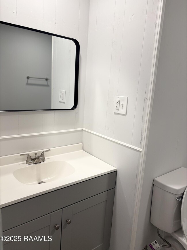 Building Photo - 1012 Virginia St