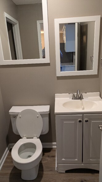 Building Photo - 10171 Haskins St