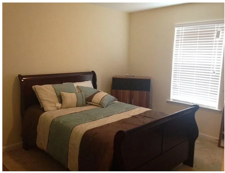 Building Photo - 344 Eagle Feather Loop