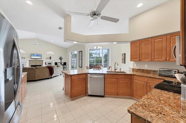 Building Photo - 6392 Woodbirch Pl