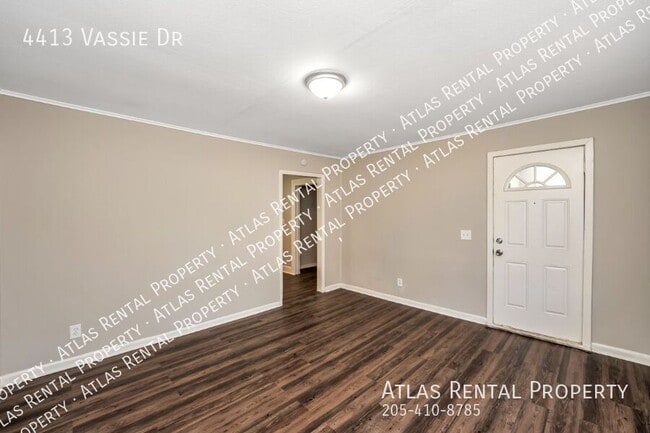 Building Photo - 4413 Vassie Dr
