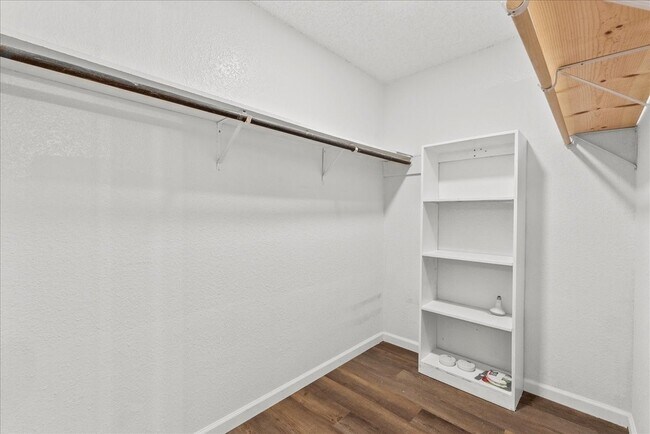 Building Photo - 1500 Bay Area Blvd