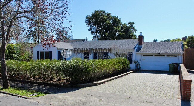 Building Photo - Charming, Light-Filled Home in Coveted Forbes/Sun Valley Neighborhood!  FOUNDATION