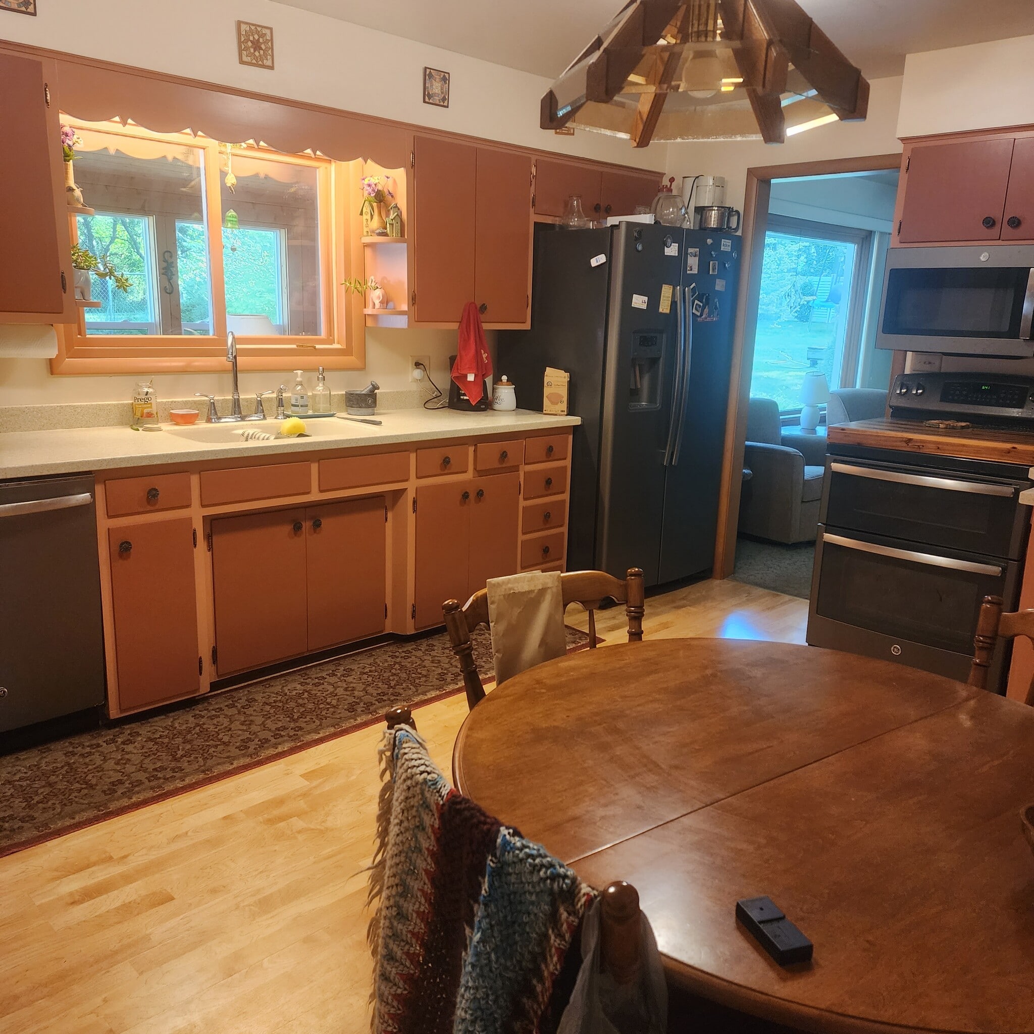 Building Photo - 423 W Park St