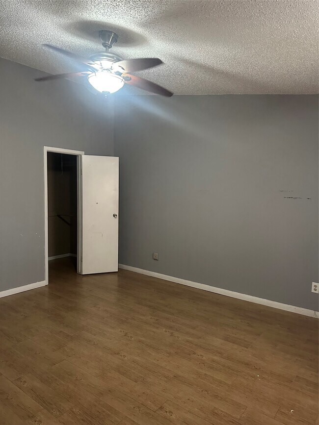 Building Photo - 11630 White Water Trail