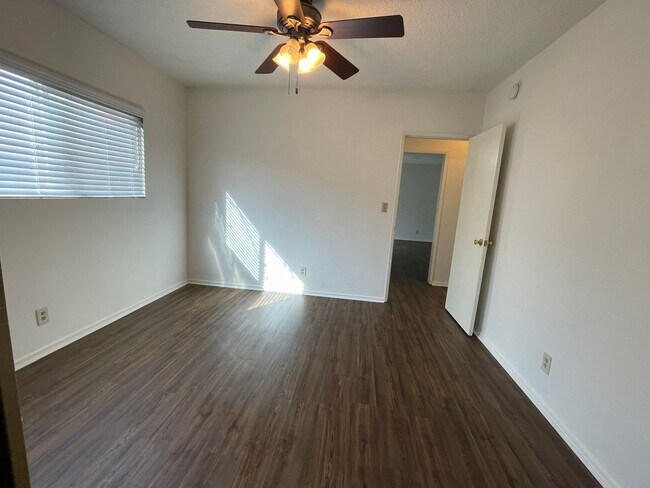 Building Photo - 501 S 7th St