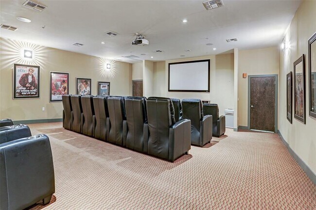 Building Photo - 500 Seawall Blvd