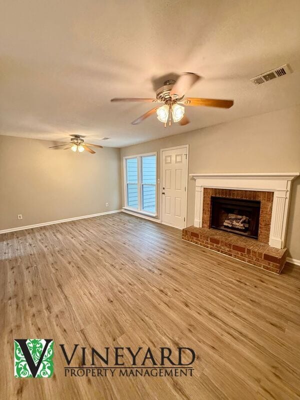 Building Photo - 4891 Jenny Dr
