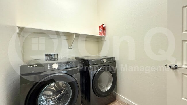 Building Photo - 21096 E Arroyo Verde Dr