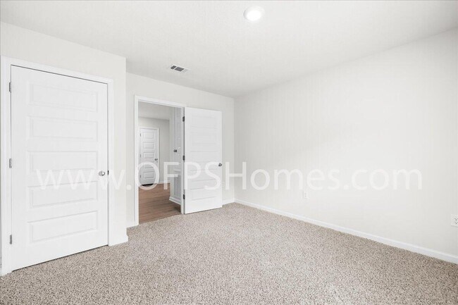 Building Photo - 2835 Patriot Ridge Dr