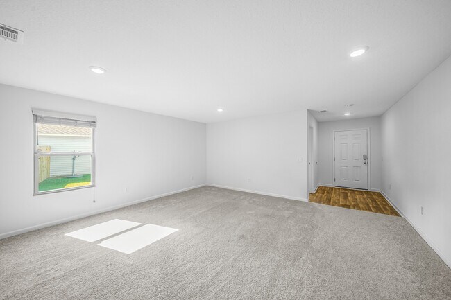 Building Photo - 8739 Schooner Ln