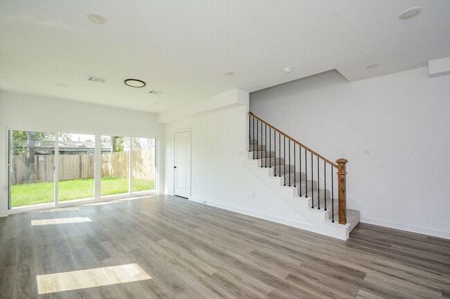 Building Photo - 4358 Clover St