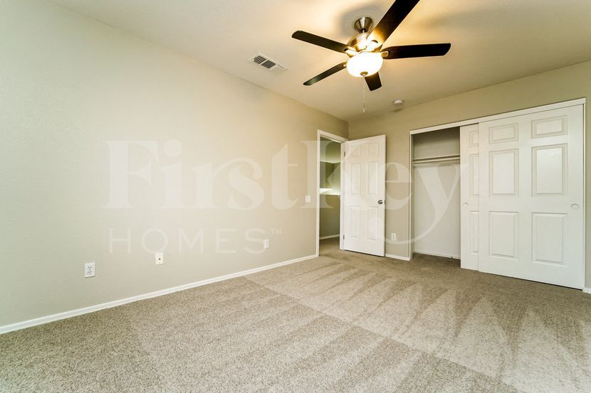 Building Photo - 7741 E Calle Bien Nacida