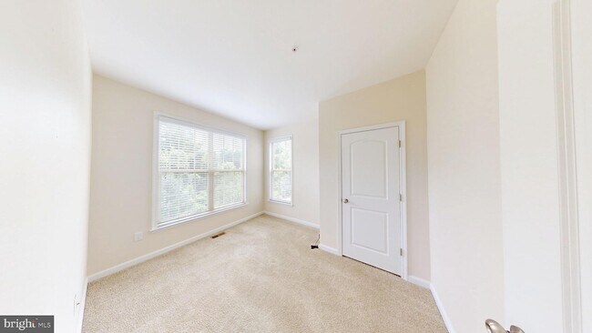 Building Photo - 2604 Brooke Grove Rd
