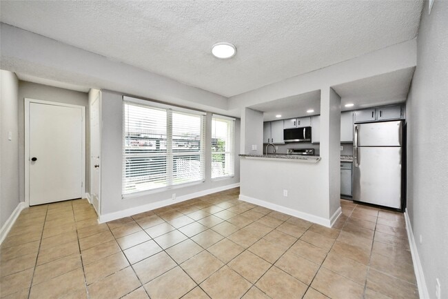 Building Photo - 781 Country Pl Dr