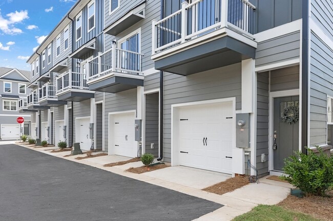 Building Photo - Brand New Townhomes For Lease in WestEnd