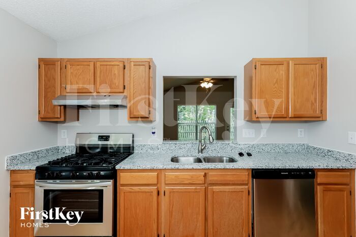 Building Photo - 3006 Parkland Dr