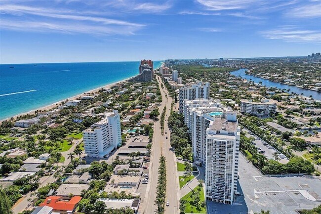 Building Photo - 2841 N Ocean Blvd