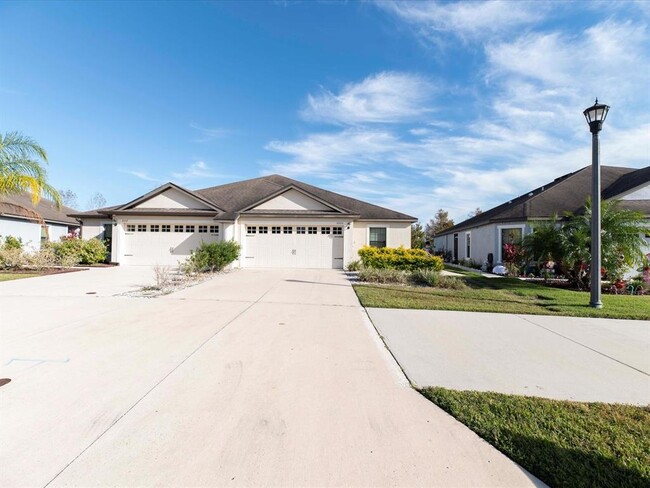 Building Photo - 5555 Maggiore Blvd