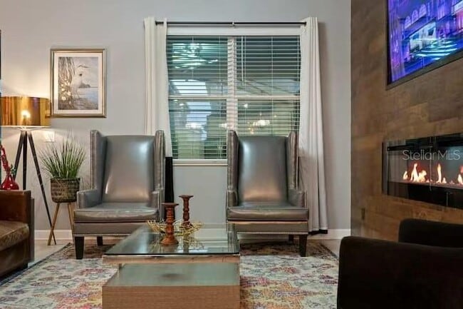 Building Photo - 2856 Bookmark Dr