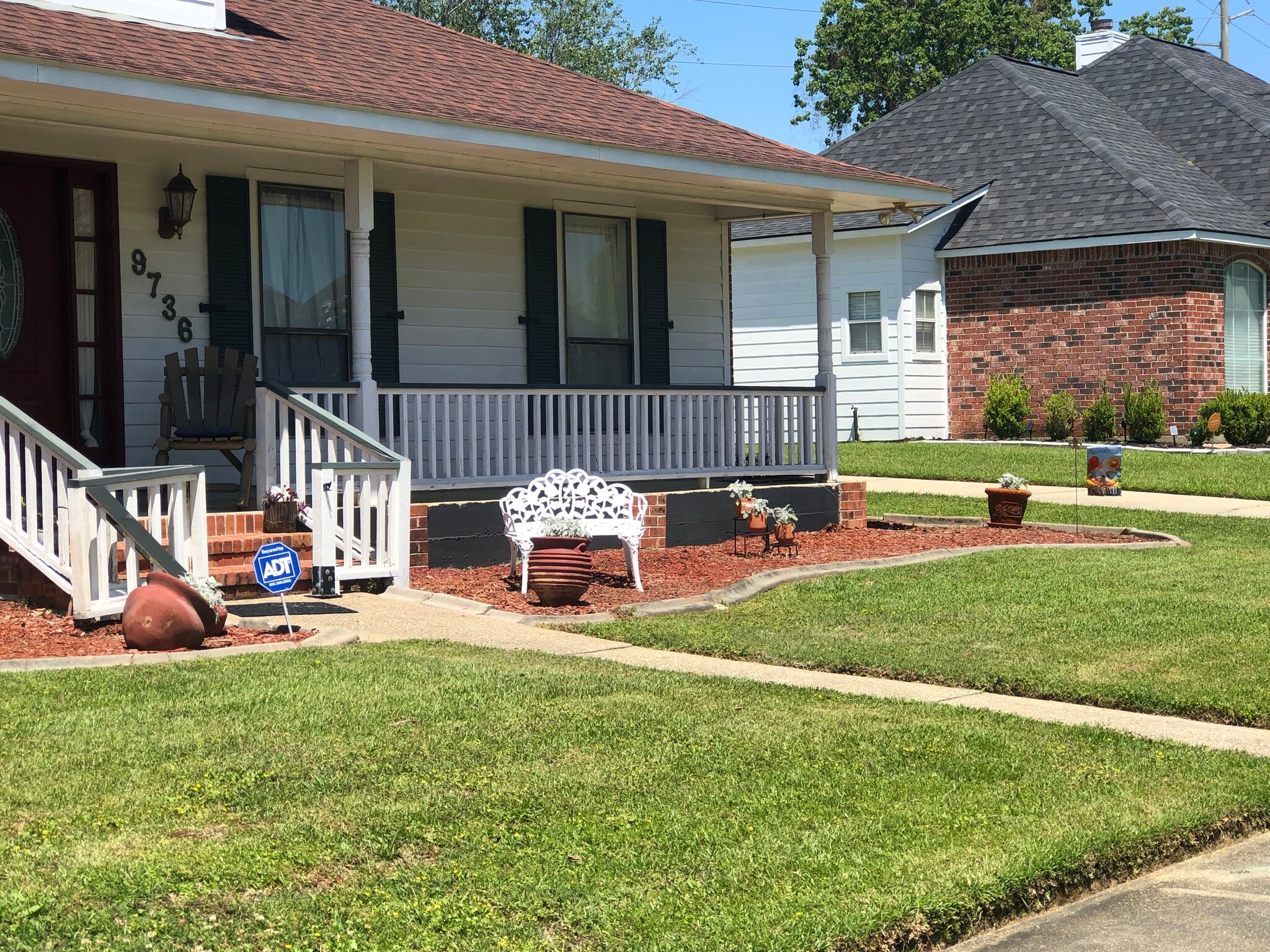 Building Photo - 9736 Kinglet Dr